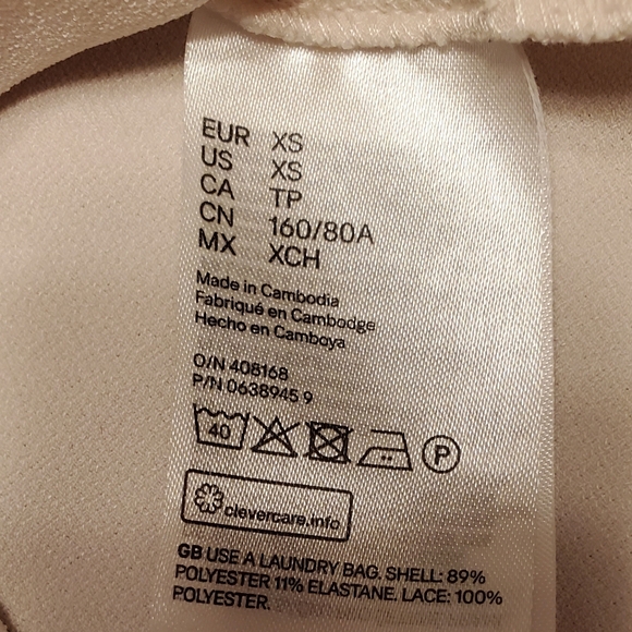 H&M Ivory lace blouse, sz XS - Picture 8 of 8